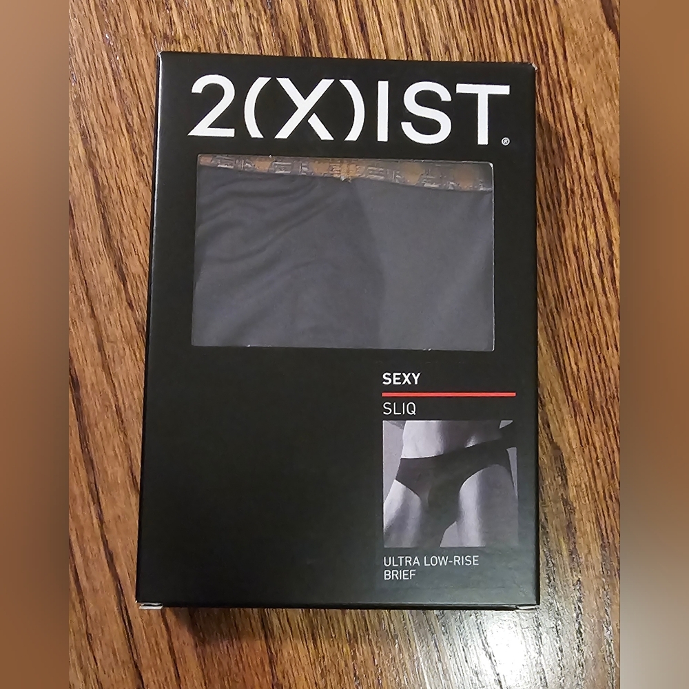 2xist Black Beauty w/ Golden Links Sliq Briefs - Sizes M, L, XL Available - Picture 3 of 5
